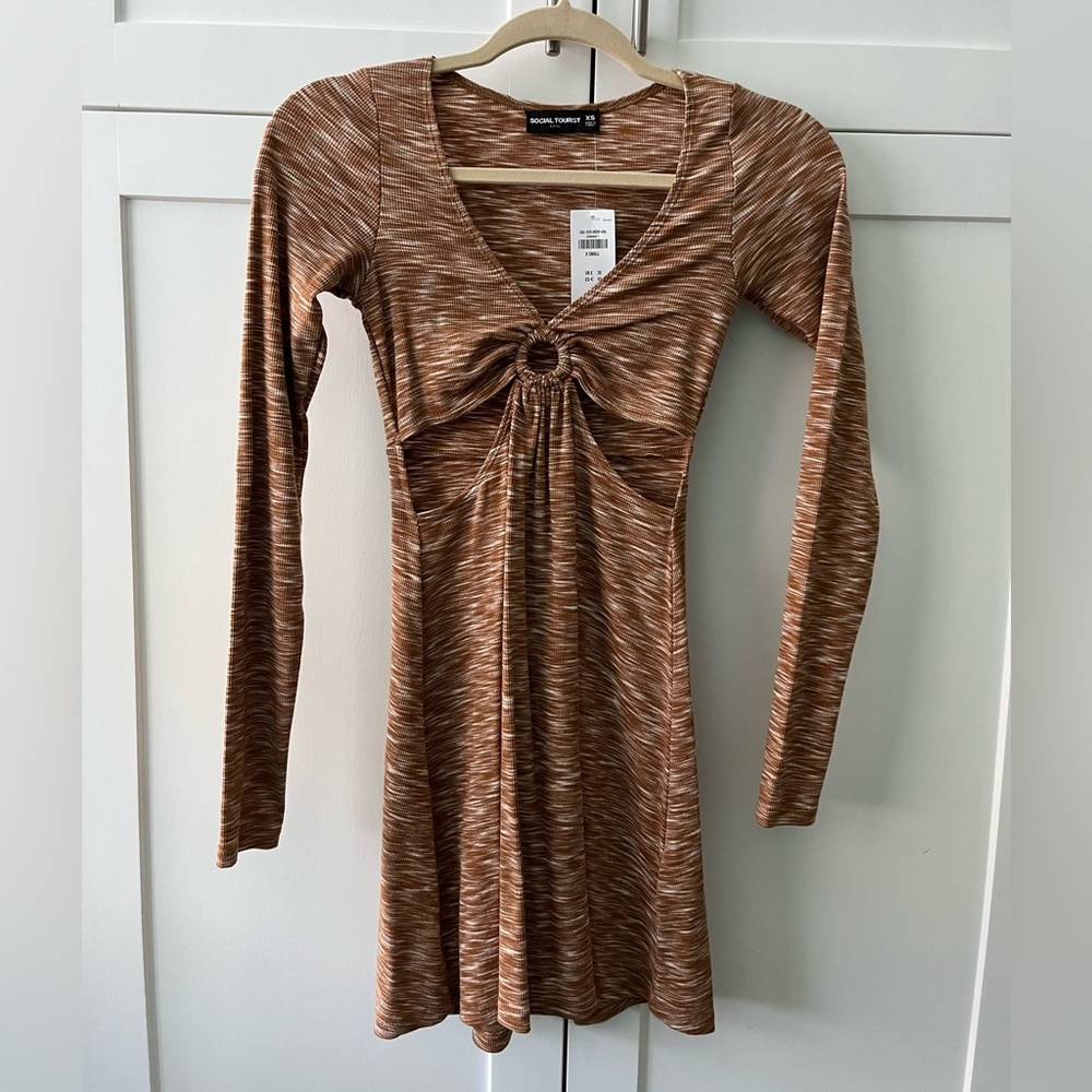 Hollister Social Tourist medium length dress